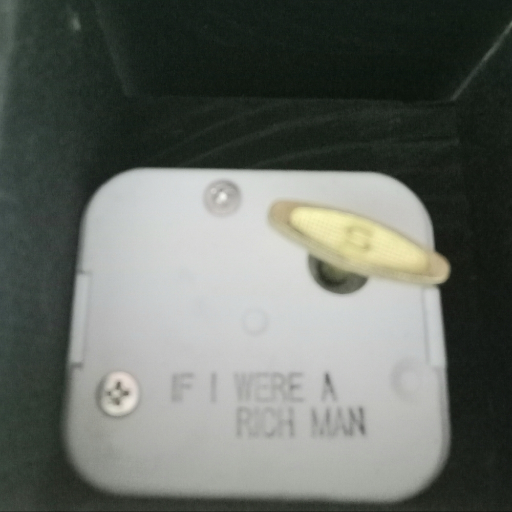 Music Box - Picture 4 of 5